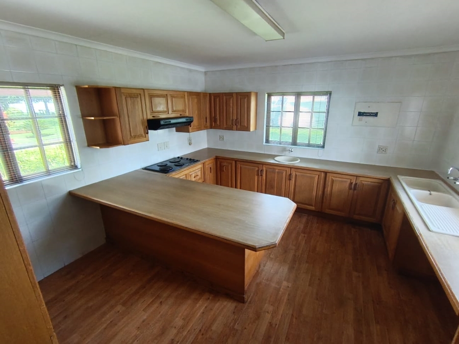 3 Bedroom Property for Sale in Protea Park North West